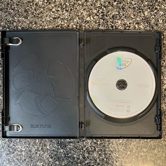 Frankenweenie DVD - Picture 3 of 3